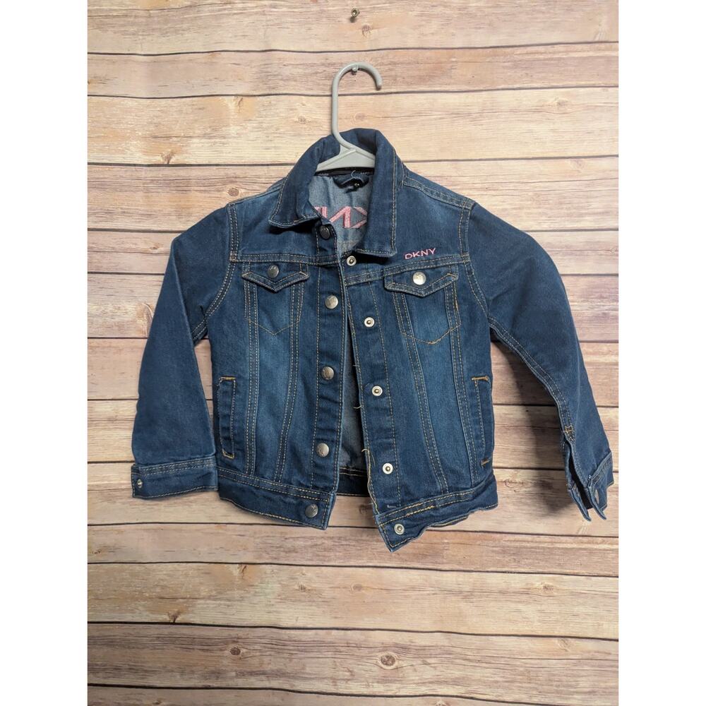 DKNY Girls Size 6 Blue Jean Denim Jacket Snap Closure Pink Embroidery